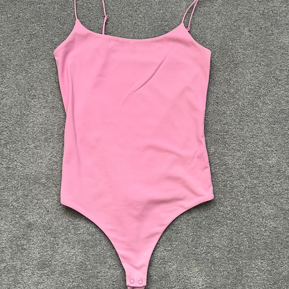nuuds Tops - Nuuds Soft Pink Top